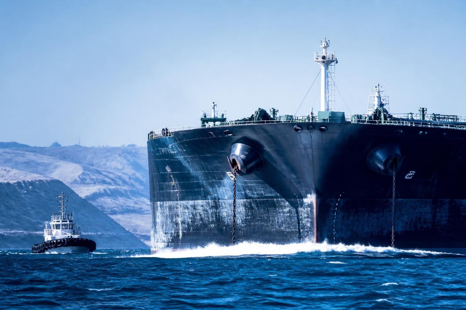 Oil price plunges 10% on Hormuz hopes – market bets on diplomatic breakthrough - Bilde 1