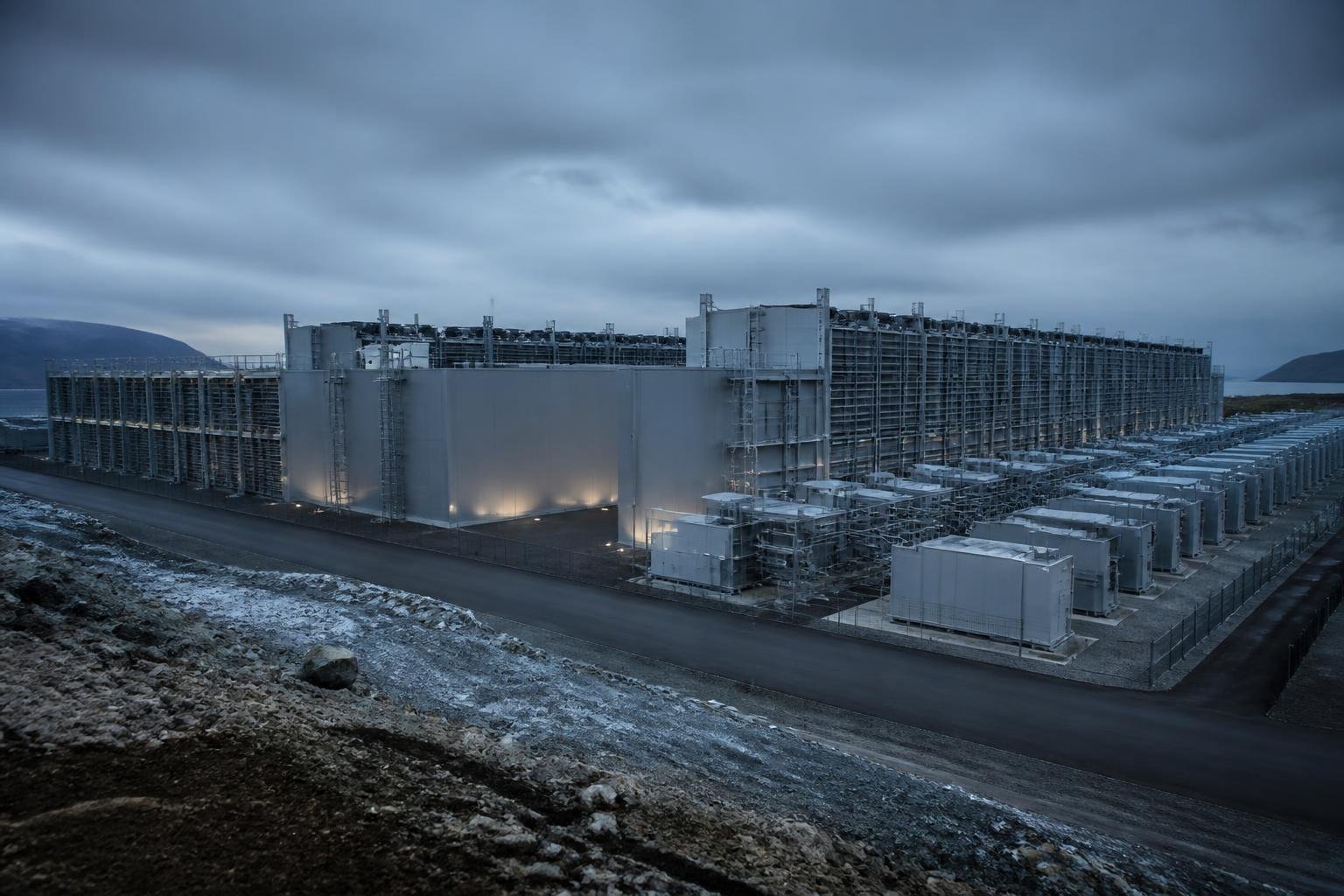 Energiaksjer blir AI-vinnere: Datasentre vil doble strømforbruket - Bilde 2
